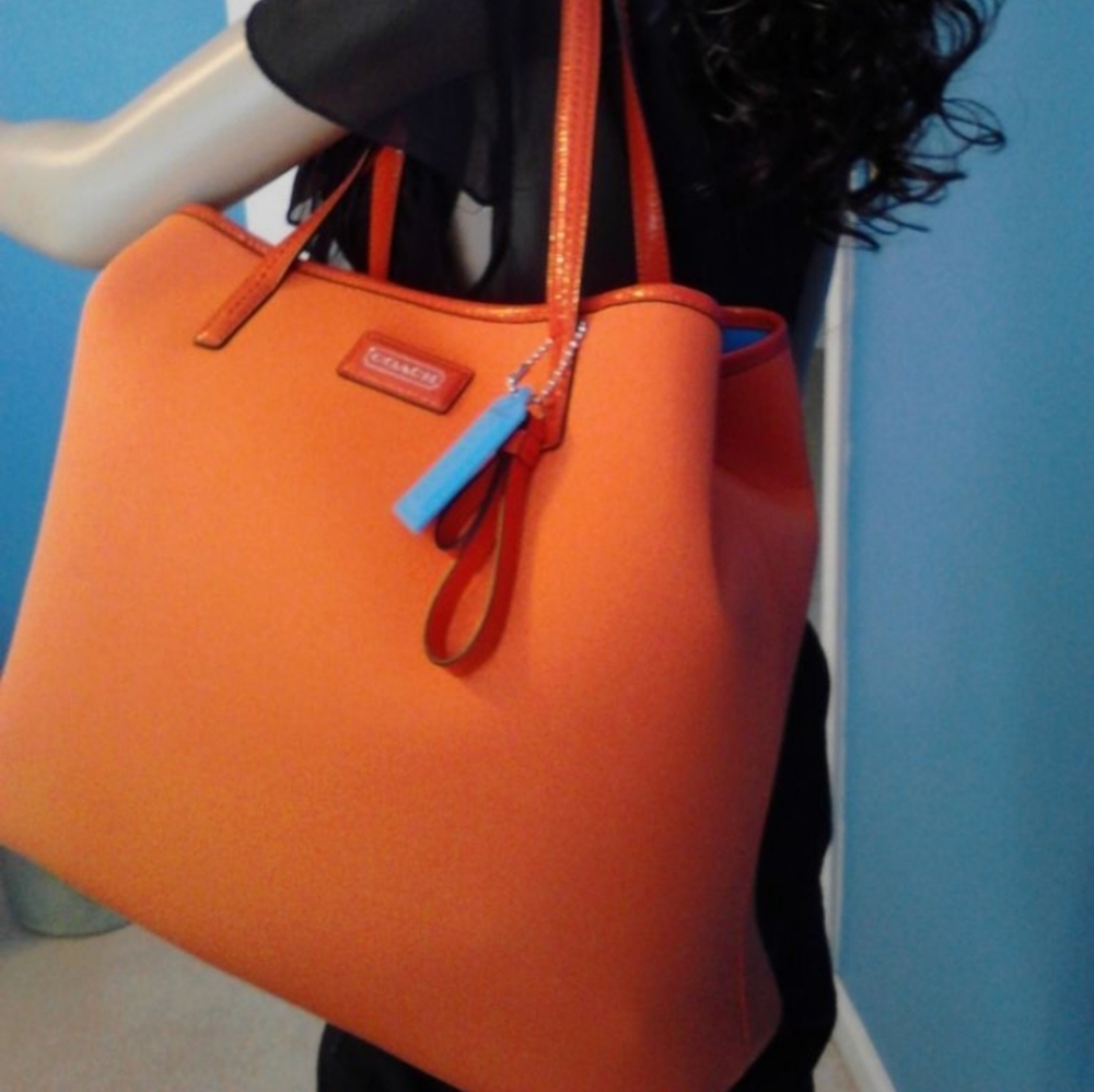 Orange metro tote
